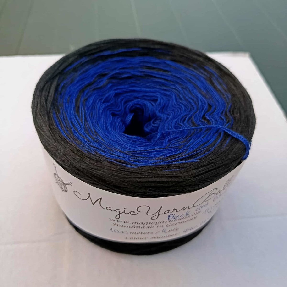 Black and Blue Schnäppchen